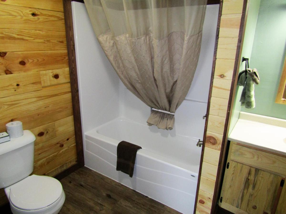 Freedom Ridge Cabins Хилл-Сити Экстерьер фото