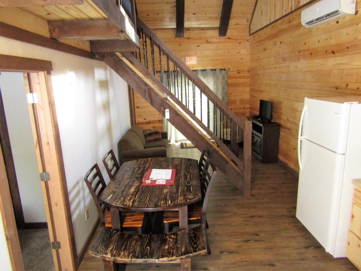 Freedom Ridge Cabins Хилл-Сити Экстерьер фото
